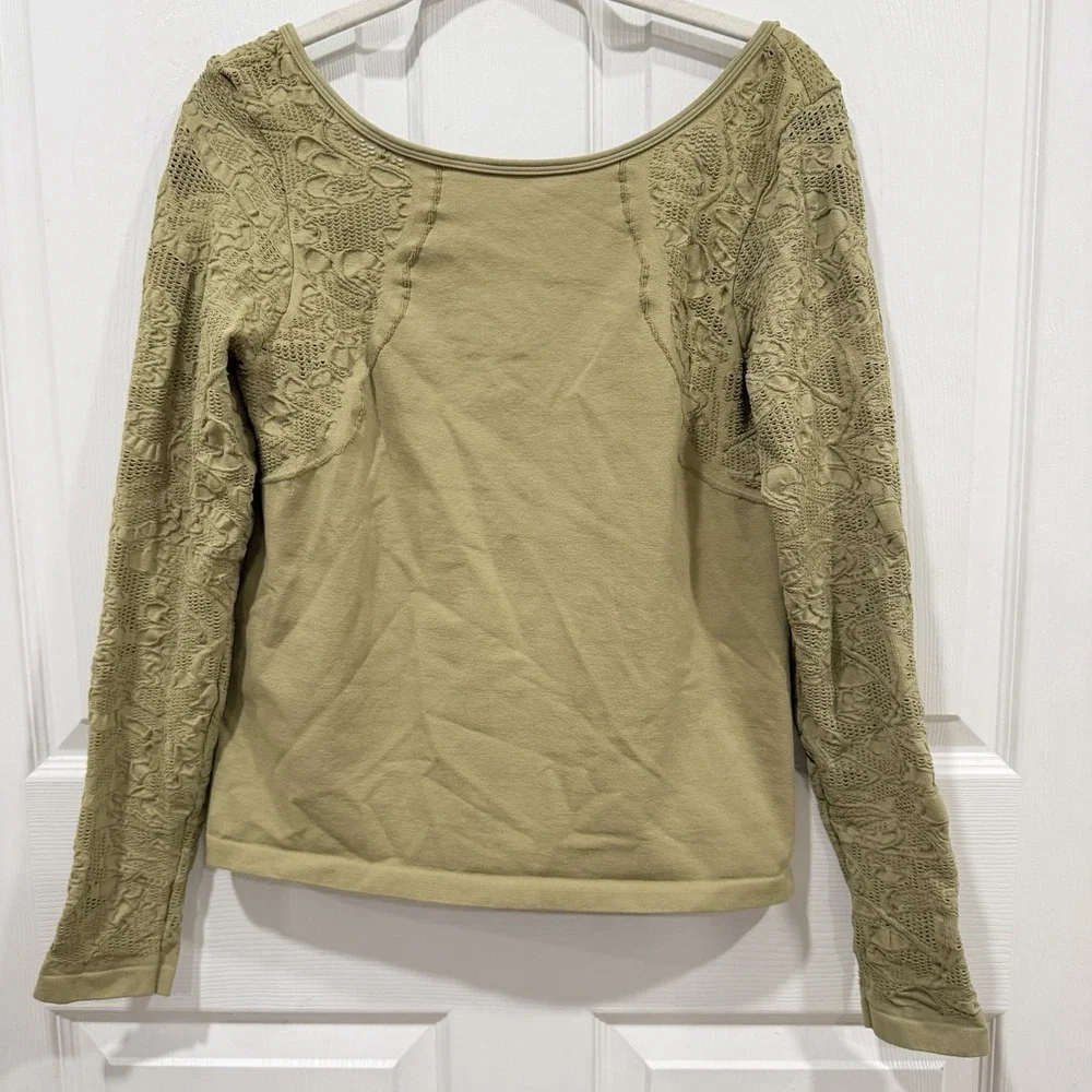 Anthropologie Top Womens L‎ Large Light Olive Perforated Lace Boat Neck Low Back